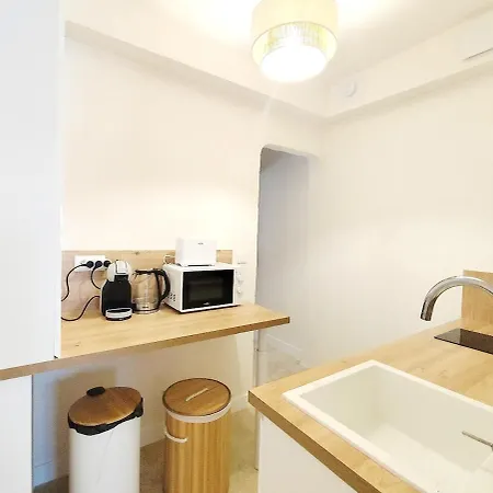 Appartement Santorini, Relaxing Spa, Terrace And Parking